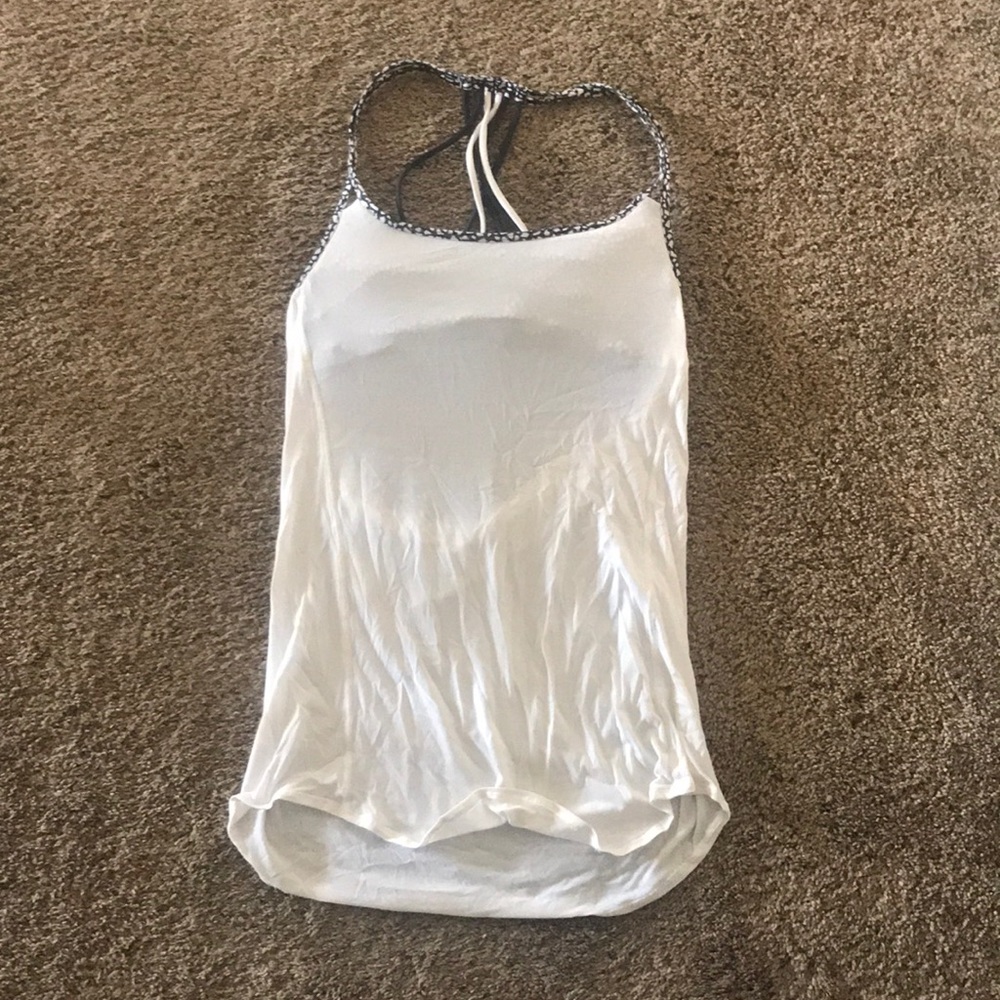 Lululemon tank top 8